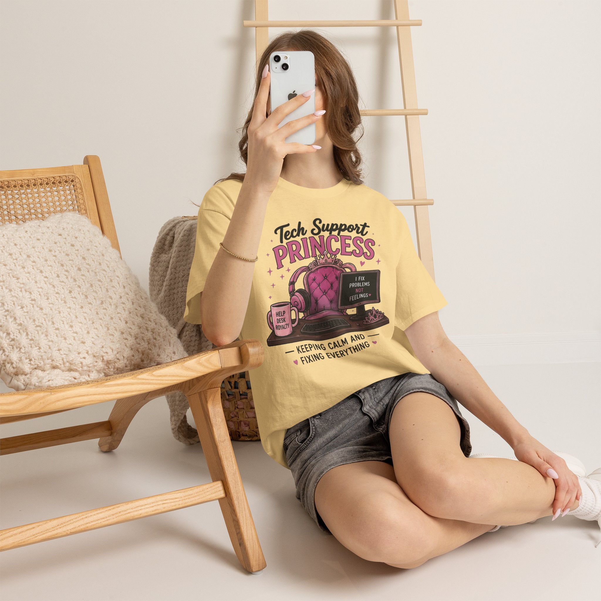 Tech Support Princess Keeping Calm and Fixing Everything Heavy Cotton T‑Shirt